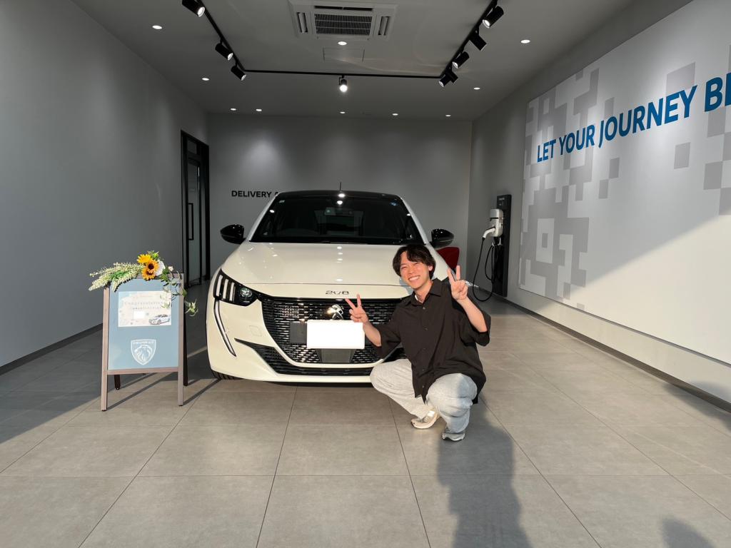 ✨PEUGEOT 208 ご納車✨